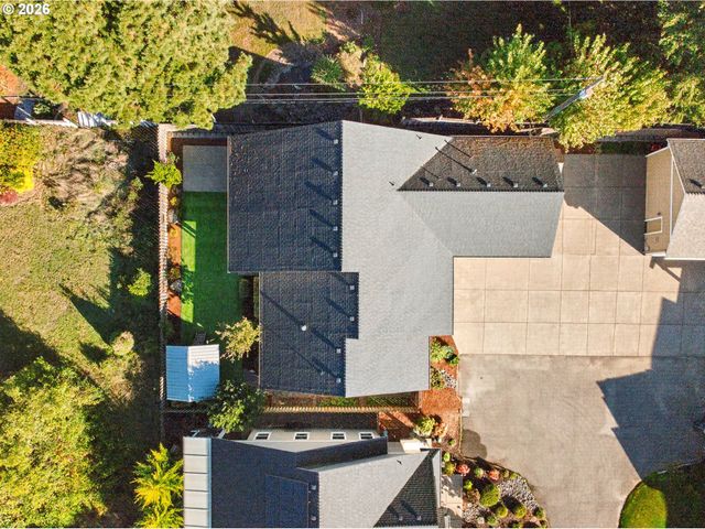 7825 MARIE Ln, Keizer, OR 97303