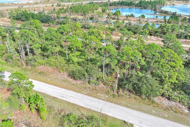 1261 Naples AVE S, Fort Myers, FL 33913