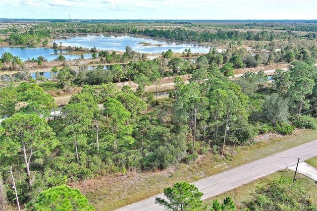 1261 Naples AVE S, Fort Myers, FL 33913