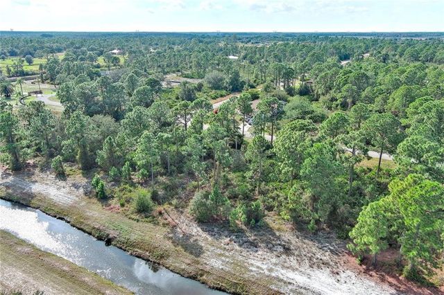 1261 Naples AVE S, Fort Myers, FL 33913