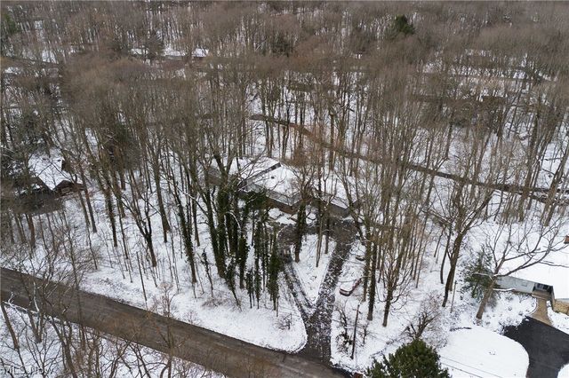 50 Redfern Drive, Youngstown, OH 44505