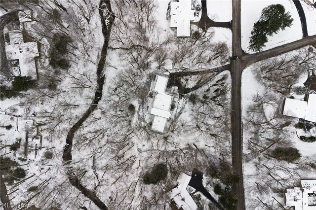 50 Redfern Drive, Youngstown, OH 44505