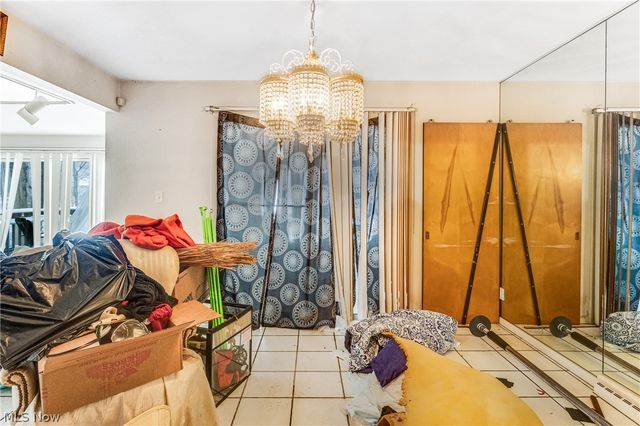 50 Redfern Drive, Youngstown, OH 44505