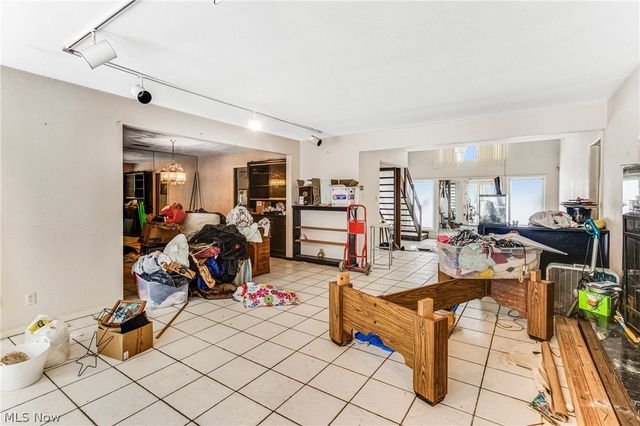 50 Redfern Drive, Youngstown, OH 44505