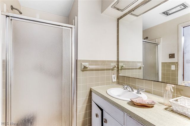 50 Redfern Drive, Youngstown, OH 44505