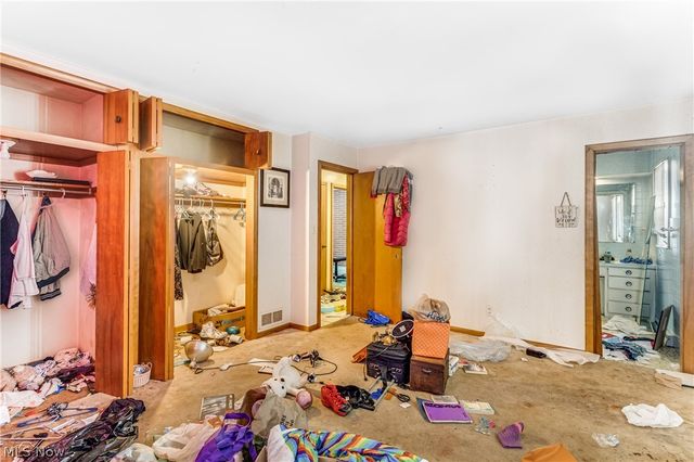 50 Redfern Drive, Youngstown, OH 44505