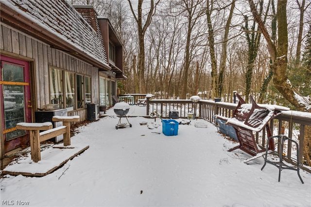 50 Redfern Drive, Youngstown, OH 44505