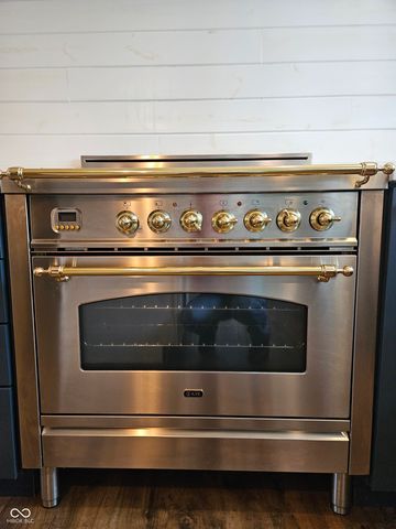 24 Sleepy Hollow Drive, Westfield, IN 46074