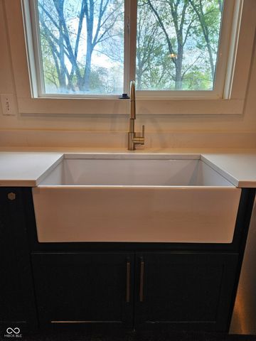 24 Sleepy Hollow Drive, Westfield, IN 46074