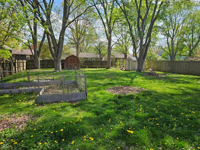 24 Sleepy Hollow Drive, Westfield, IN 46074