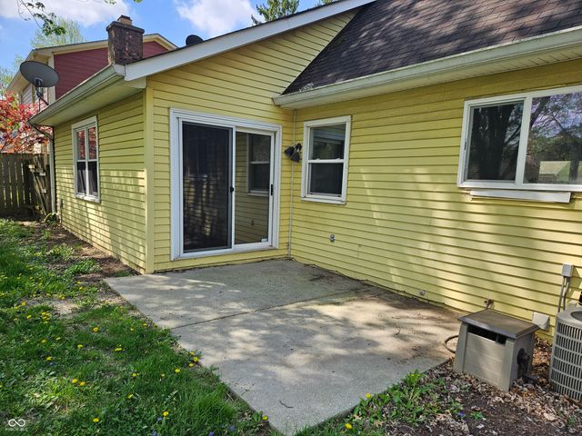 24 Sleepy Hollow Drive, Westfield, IN 46074