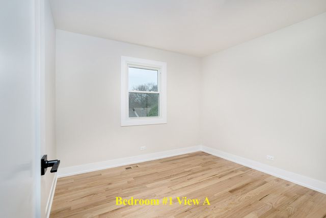 530 Cumberland Trail, Elgin, IL 60123