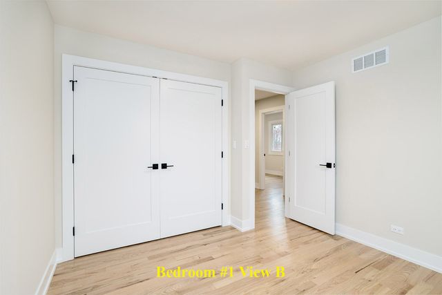 530 Cumberland Trail, Elgin, IL 60123