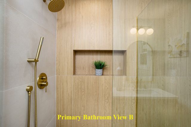 530 Cumberland Trail, Elgin, IL 60123