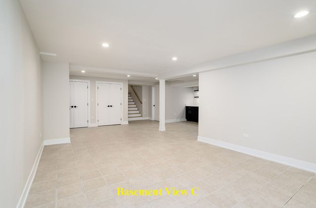 530 Cumberland Trail, Elgin, IL 60123