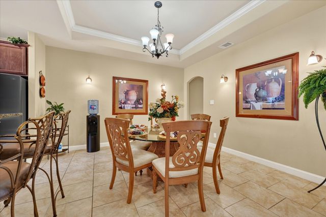 732 Forest Creek, Desoto, TX 75115