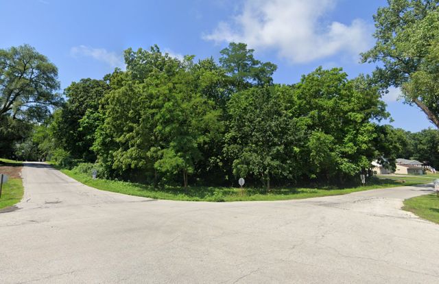16490 Belleplaine Road, Markham, IL 60426