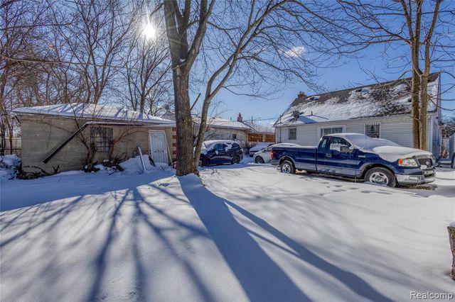 19700 Goddard Street, Detroit, MI 48234