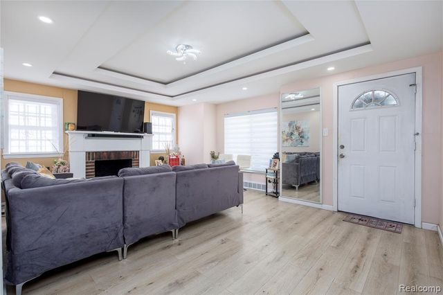 19700 Goddard Street, Detroit, MI 48234