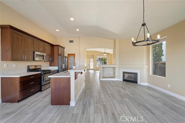 13608 Abington, Corona, CA 92883