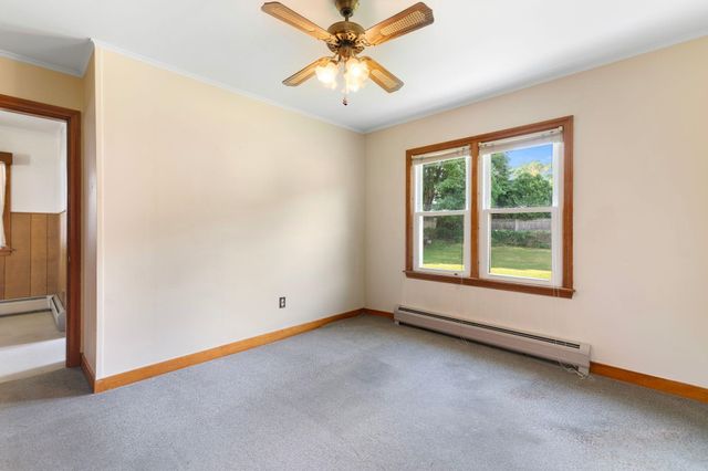 30 Lexington Avenue, Brattleboro, VT 05301
