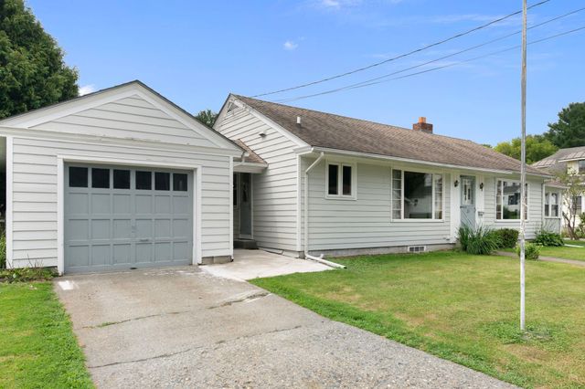 30 Lexington Avenue, Brattleboro, VT 05301