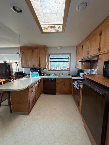 6078 Skyline Drive, El Sobrante, CA 94803