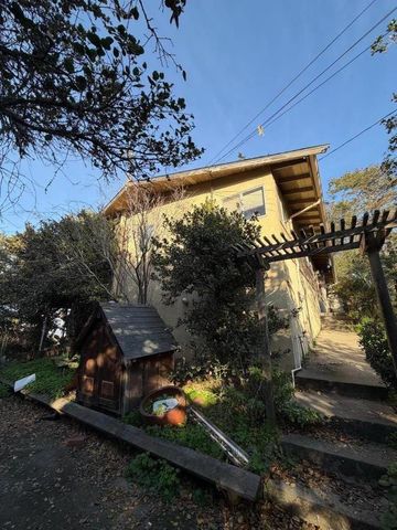 6078 Skyline Drive, El Sobrante, CA 94803