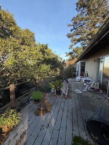 6078 Skyline Drive, El Sobrante, CA 94803