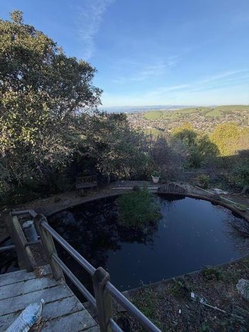 6078 Skyline Drive, El Sobrante, CA 94803