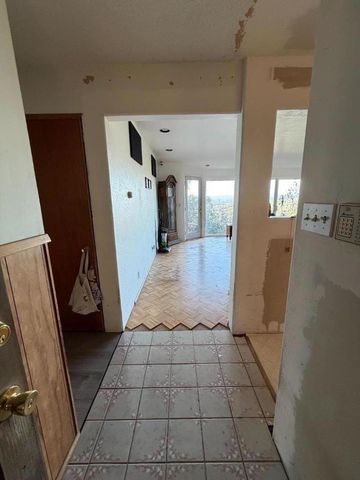 6078 Skyline Drive, El Sobrante, CA 94803