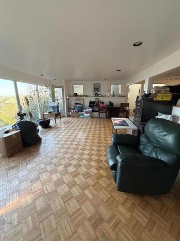 6078 Skyline Drive, El Sobrante, CA 94803