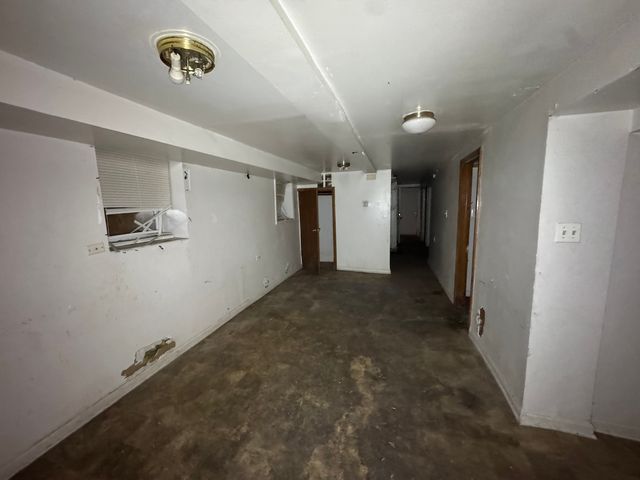 940 N Hamlin Avenue, Chicago, IL 60651