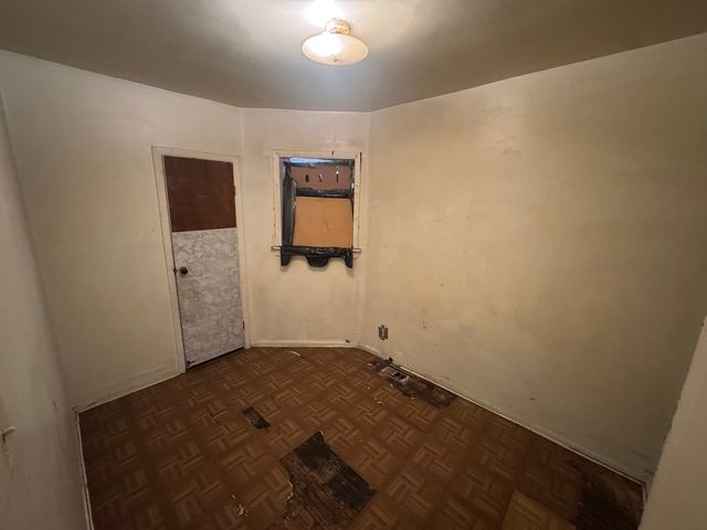 940 N Hamlin Avenue, Chicago, IL 60651