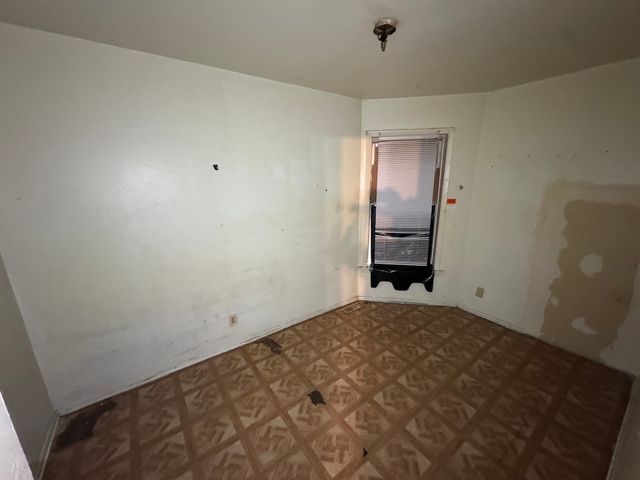 940 N Hamlin Avenue, Chicago, IL 60651