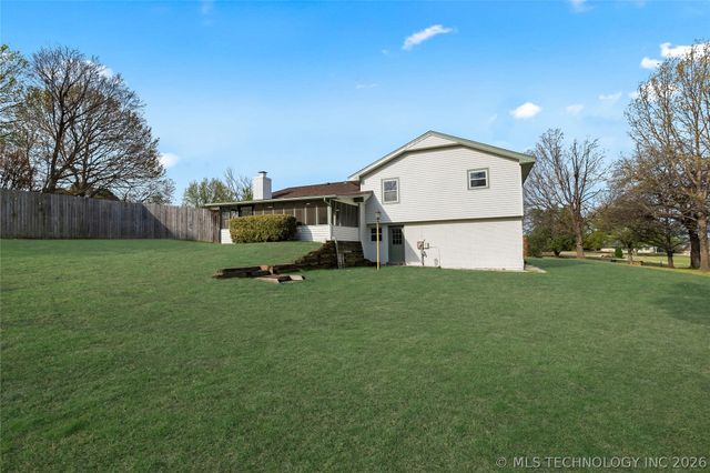 8421 Gary Drive, Sapulpa, OK 74131