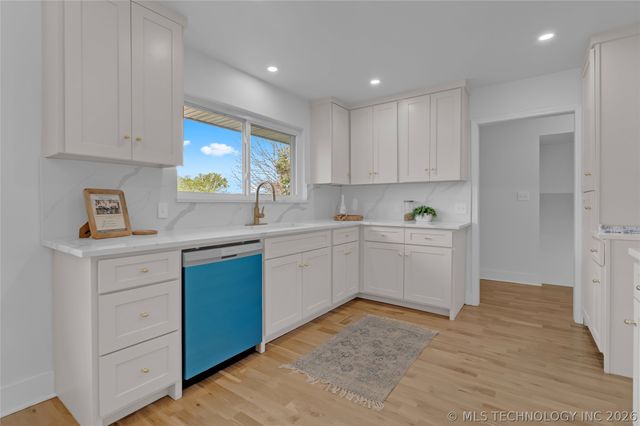 8421 Gary Drive, Sapulpa, OK 74131