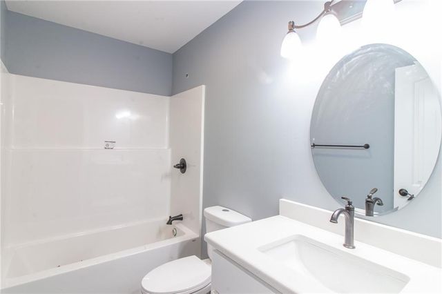 296 SW 1311 Road, Holden, MO 64040