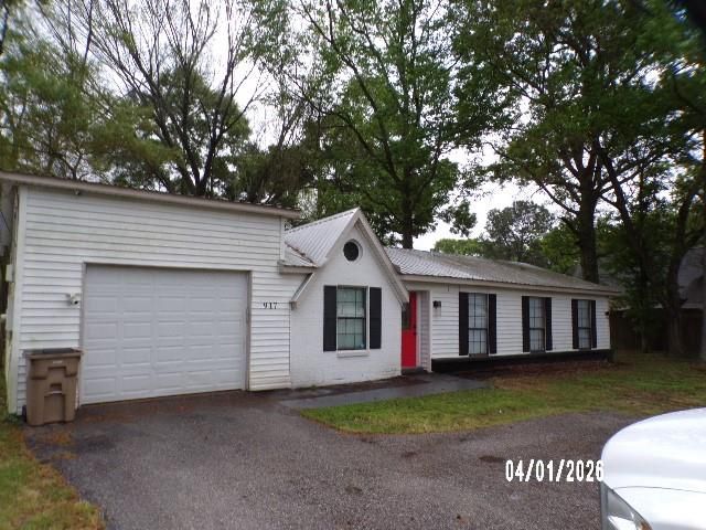 917 Dawes Road, Mobile, AL 36695