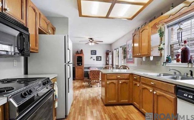 15588 Springwood Ave, Baton Rouge, LA 70817