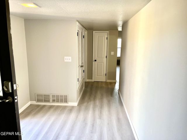 11676 Andrienne Drive, El Paso, TX 79936