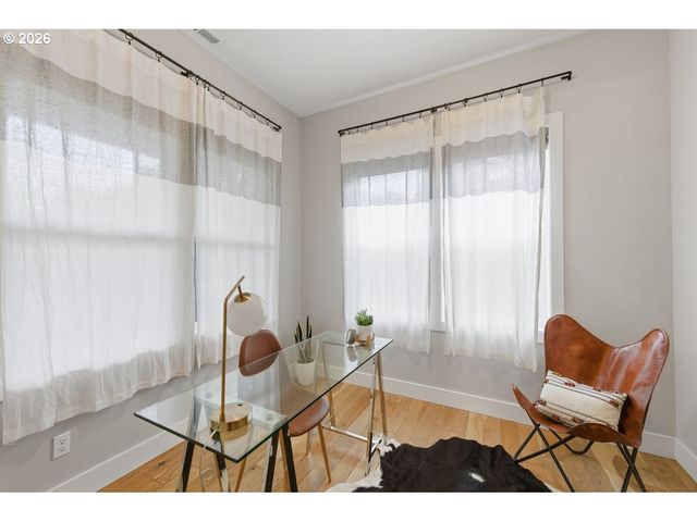 2614 Ne 32ND Pl, Portland, OR 97212