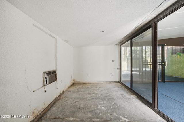 2654 WILKINS Court, Jacksonville, FL 32209