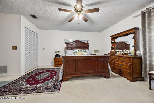 4324 CHARLESTON Lane, Jacksonville, FL 32210