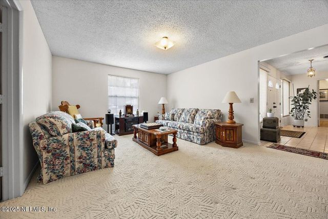 4324 CHARLESTON Lane, Jacksonville, FL 32210