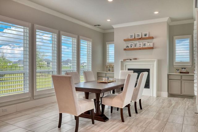 1783 Lake Crest Lane, Friendswood, TX 77546