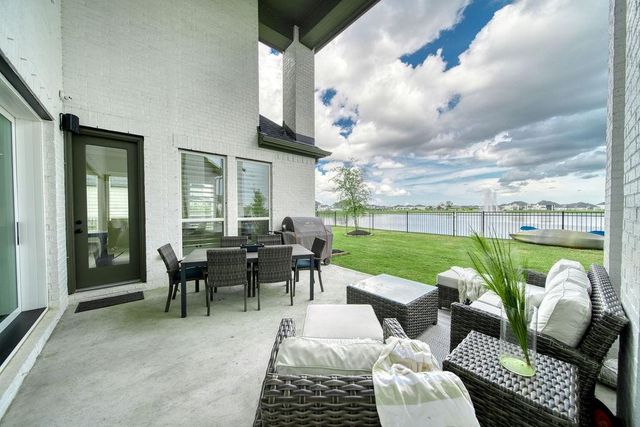 1783 Lake Crest Lane, Friendswood, TX 77546