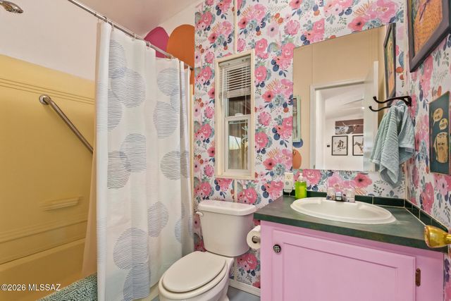 17690 W Lickskillet Lane, Marana, AZ 85653