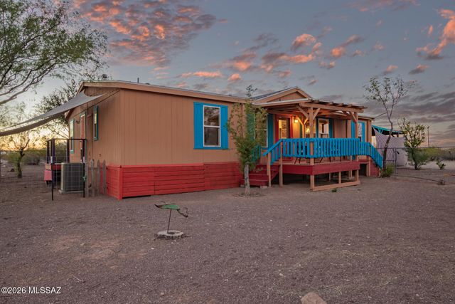 17690 W Lickskillet Lane, Marana, AZ 85653