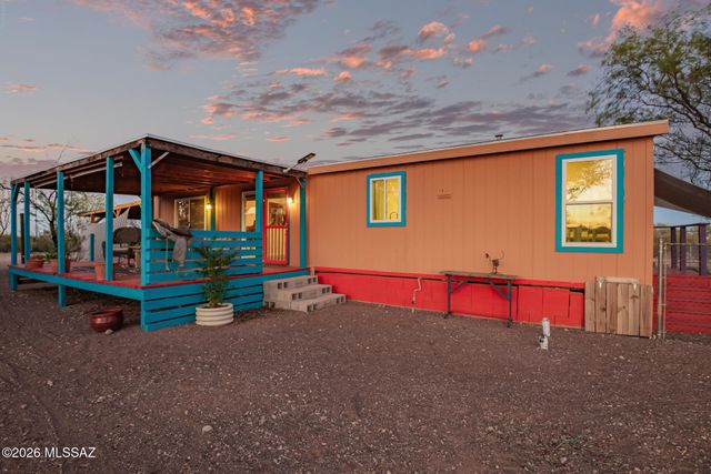 17690 W Lickskillet Lane, Marana, AZ 85653